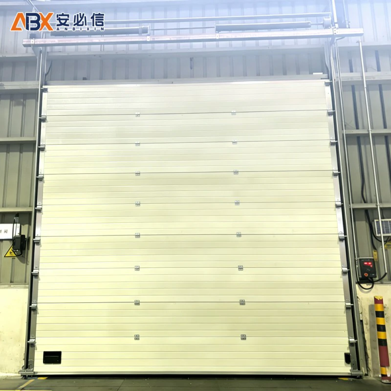 盐城市翻板滑升门